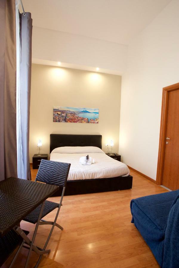 Metronapoli Bed & Breakfast Luaran gambar